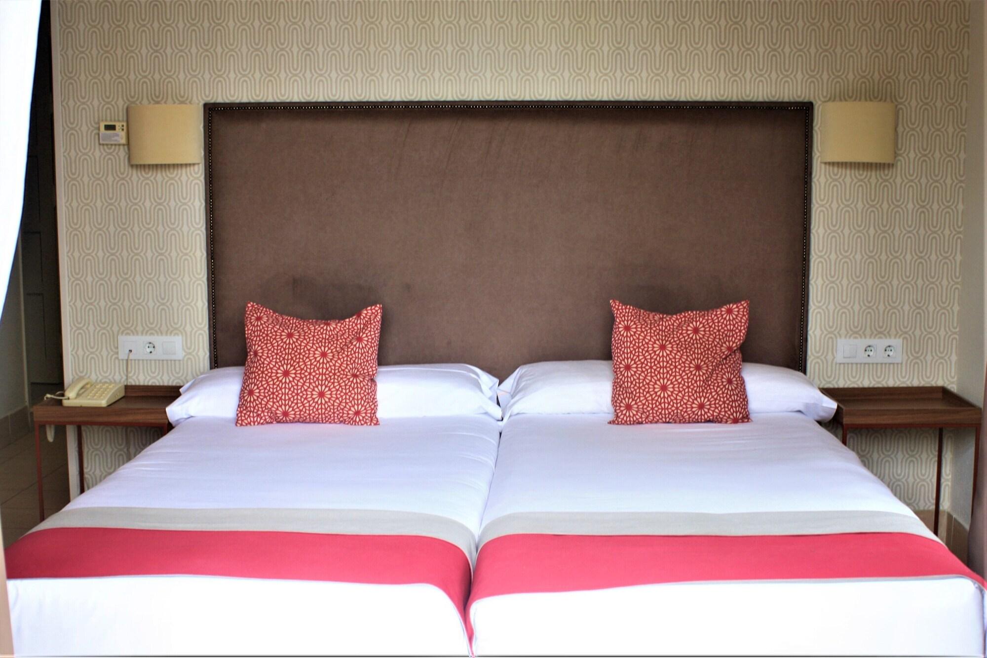 Oromana Hotel 3*